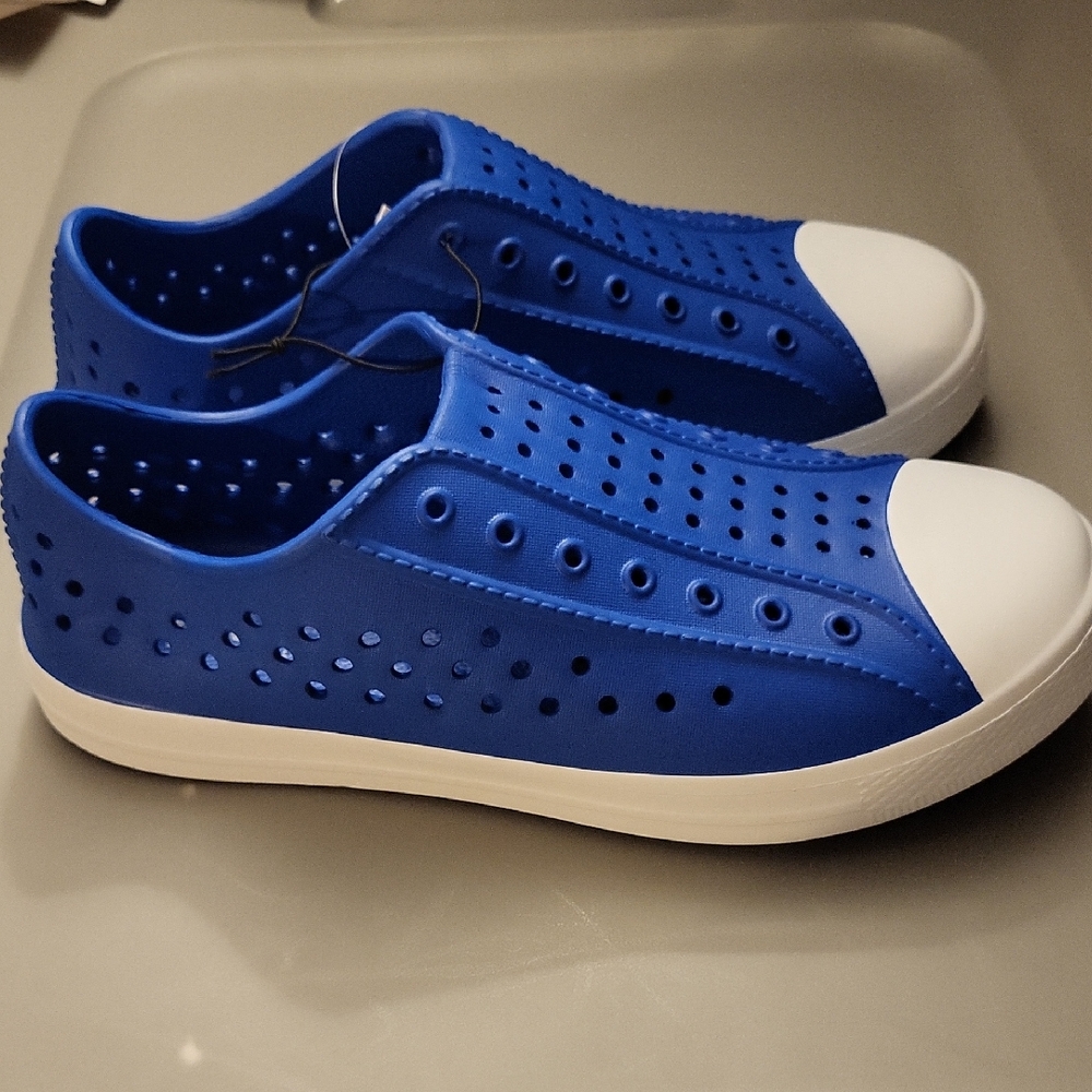 Sonoma Blue Water-Friendly Shoes